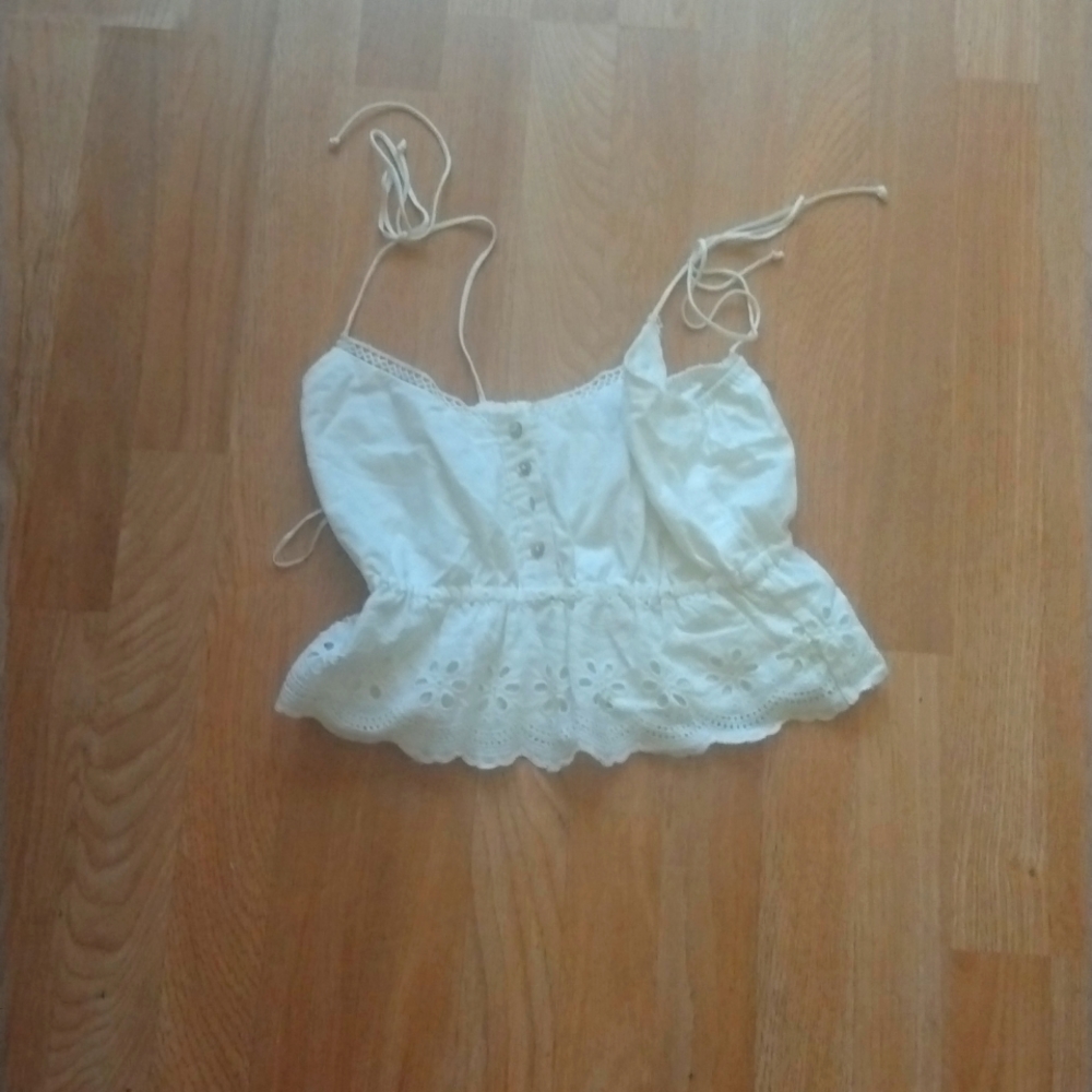 A white crop top shirt